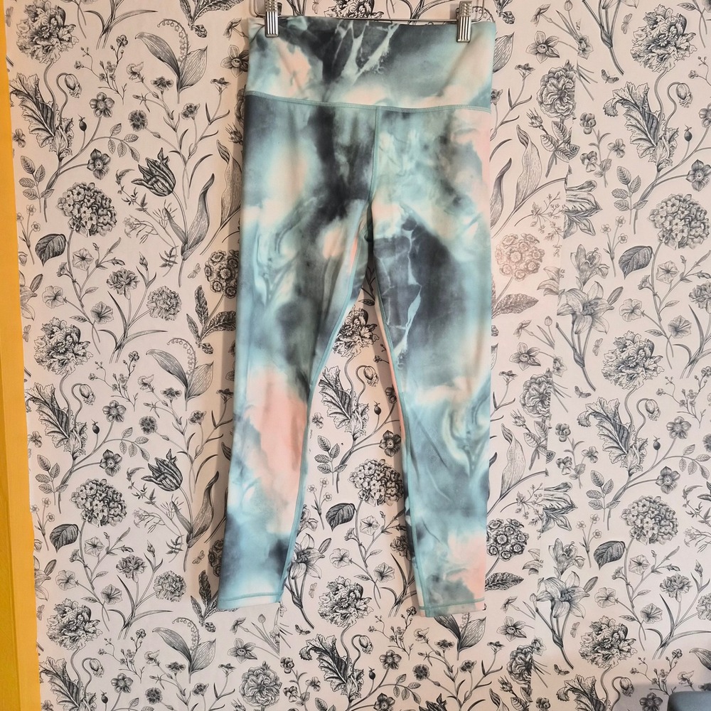 Athleta Womens Small Petite Athleisure Elation Printed Leggings Aqua Yogacore